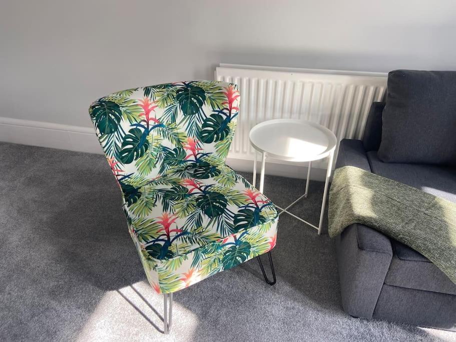 Large Boutique Self Catering Southsea Holiday Flat Портсмът Екстериор снимка